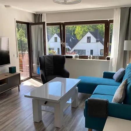 Mit Blick Auf Schloss Sayn * Bendorf